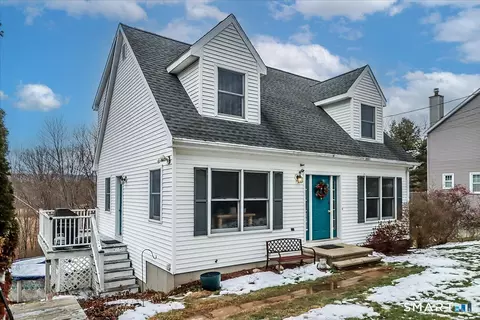 136 Peck Rd, Torrington, CT 06790