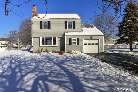 800 Prospect Dr, Stratford, CT 06615