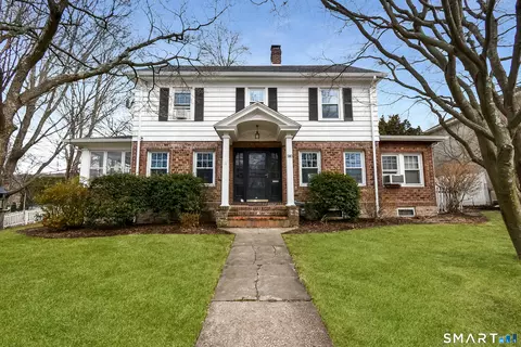 380 Burlington Ave, Bristol, CT 06010