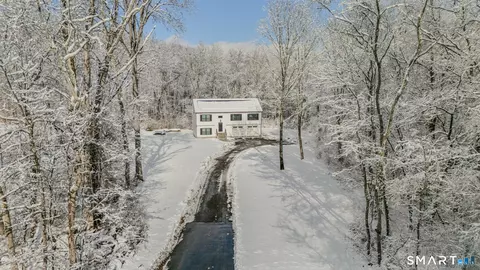 1462 Voluntown Rd, Griswold, CT 06351
