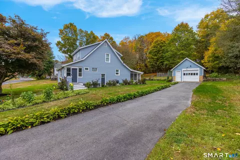 397 Gospel Ln, Portland, CT 06480
