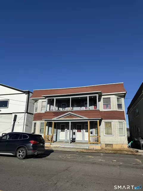 108 Lindley St, Bridgeport, CT 06606