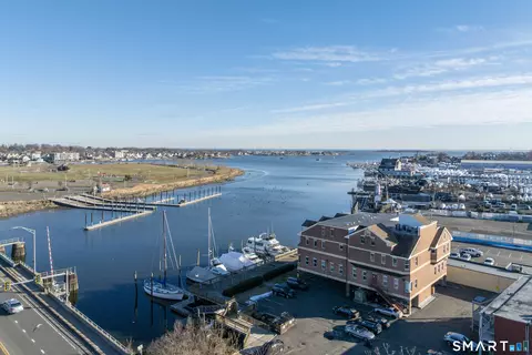 134 Washington St #206, Norwalk, CT 06854