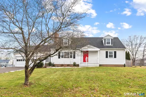 937 Thrall Ave, Suffield, CT 06078