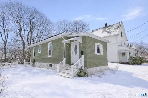 31 Judd Ave, New Britain, CT 06051