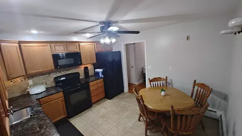 Kitchen - 56 Dessa Dr, Hamden, CT 06517 photo 2 of 4