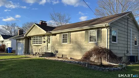 Exterior - 56 Dessa Dr, Hamden, CT 06517 photo 2 of 7