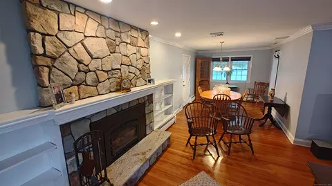 Dining - 56 Dessa Dr, Hamden, CT 06517 photo 1 of 2