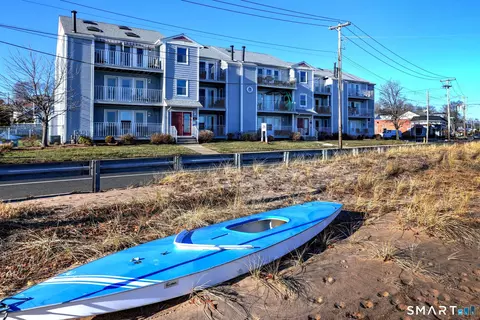 920 Ocean Ave #E1, West Haven, CT 06516