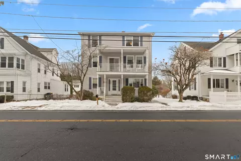 826 S Main St, Seymour, CT 06483