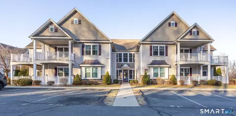 95 S Ridge Ln #FGL-2, Berlin, CT 06037