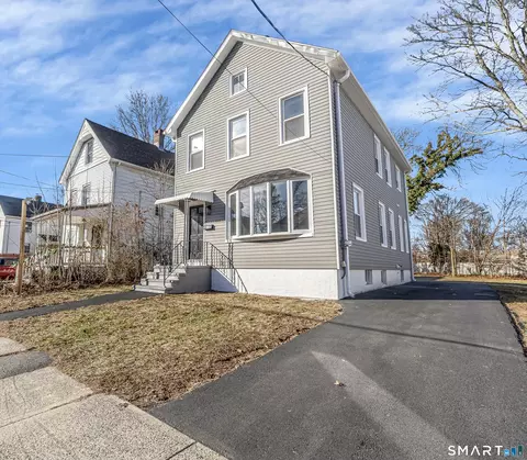 15 Court St, West Haven, CT 06516