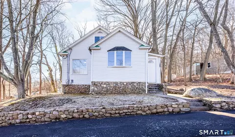 148 Burwell Rd, West Haven, CT 06516