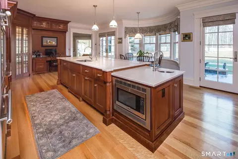 Kitchen - 253 Rivergate Dr, Wilton, CT 06897 photo 1 of 3