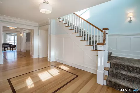 Entry Way - 253 Rivergate Dr, Wilton, CT 06897 photo 3 of 4