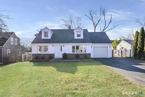 7 Scott St, Norwalk, CT 06851