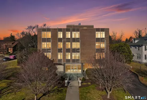 1028 Farmington Ave #3G, West Hartford, CT 06107