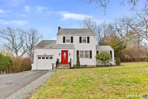 154 Knox Rd, Stamford, CT 06907