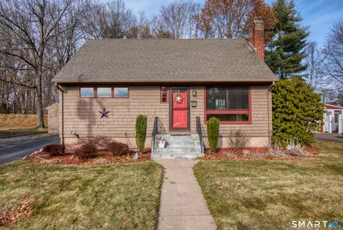 47 Clyde Rd, Manchester, CT 06042
