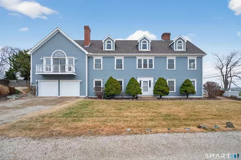 82 Limewood Ave, Branford, CT 06405