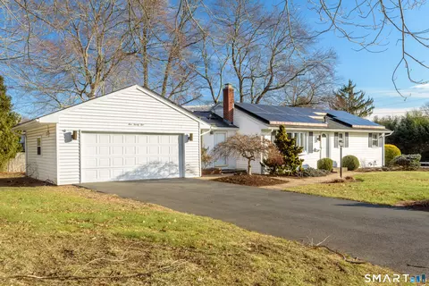 121 Margery Dr, East Hartford, CT 06118