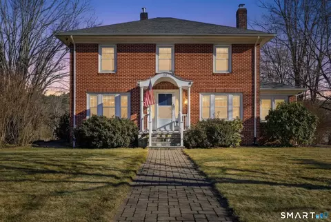 23 East St, Stafford Springs, CT 06076