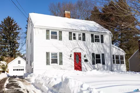 67 Robbins Rd, Berlin, CT 06037