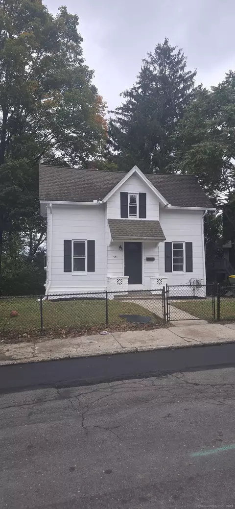 571 Wilson St, Waterbury, CT 06708