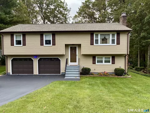 60 Nutmeg Rd, Bristol, CT 06010