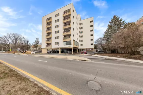 1633 Washington Blvd #3D, Stamford, CT 06902