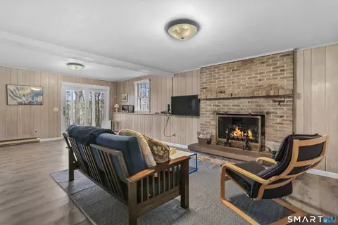 Living - 268 Umpawaug Rd, Redding, CT 06896 photo 3 of 3
