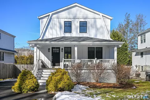 4 Miami Ct, Cos Cob, CT 06807