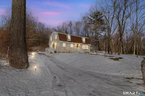 81 Floeting Rd, Ashford, CT 06278