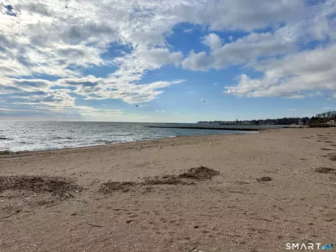 330 Savin Ave #22, West Haven, CT 06516