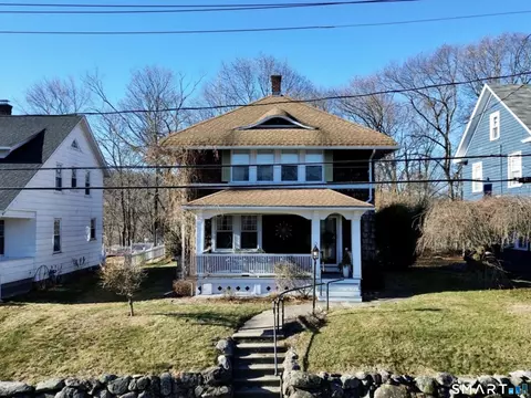 80 Cliff St, Naugatuck, CT 06770