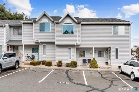155 Redstone Hill Rd #173, Plainville, CT 06062
