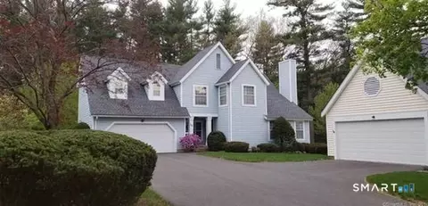30 Southbridge Ct #30, Simsbury, CT 06070