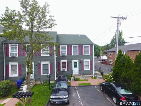72 Chestnut St #6, Norwalk, CT 06854