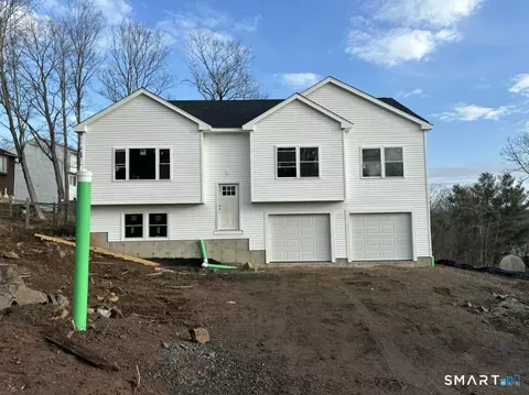 180 Carey Ave, Meriden, CT 06451