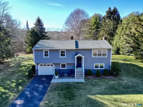 575 Shewville Rd, Ledyard, CT 06339