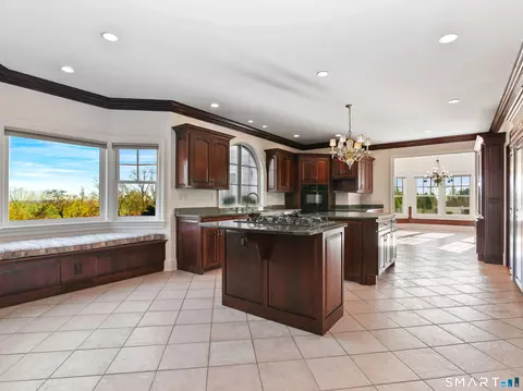 Kitchen - 7 Long Meadow Ln, Redding, CT 06896 photo 1 of 3