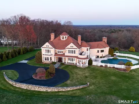 7 Long Meadow Ln, Redding, CT 06896