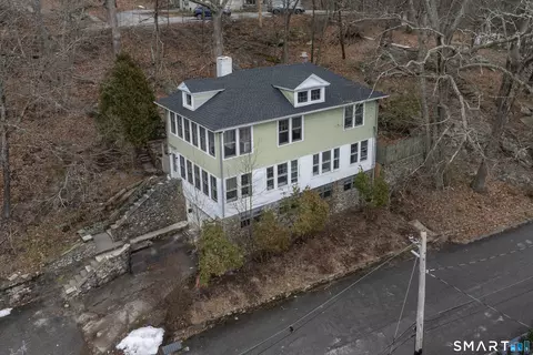 33 Julian Ter, Norwich, CT 06360