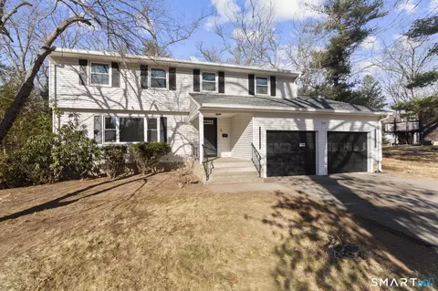 53 Northfield Dr, East Hartford, CT 06118