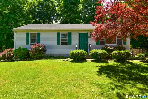 90 Forest Rd, Coventry, CT 06238