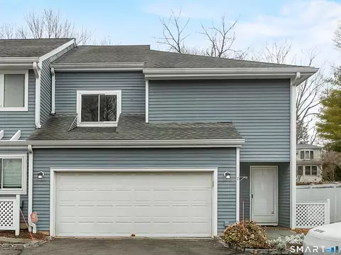 1230 Hope St #7, Stamford, CT 06907