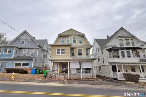 82 Bunker Hill Ave, Waterbury, CT 06708