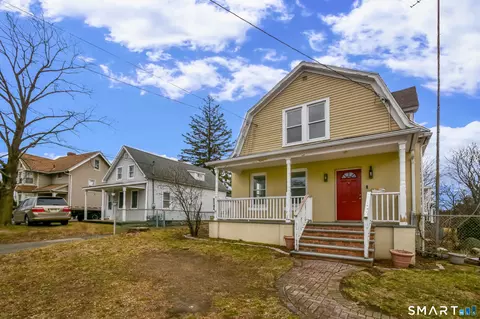 1260 Elm St, Stratford, CT 06615