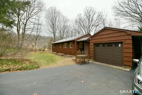14 Bullard Rd, Franklin, CT 06254