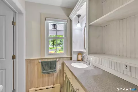 Bath - 808 Branch Rd, Suffield, CT 06078 photo 1 of 3